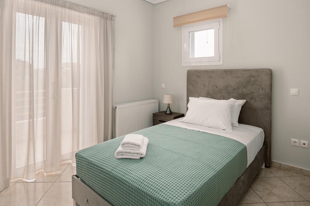 Vasilopoulos Residences - Apartments Eliana & Melanthia อาร์กอสโตลี ภายนอก รูปภาพ